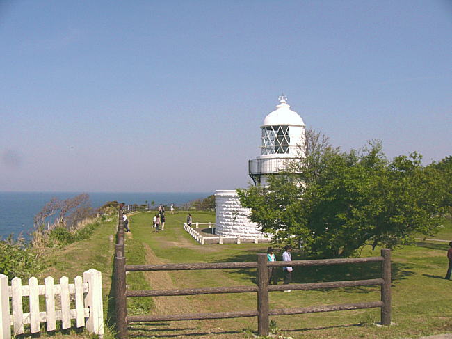 禄剛崎灯台　狼煙灯台