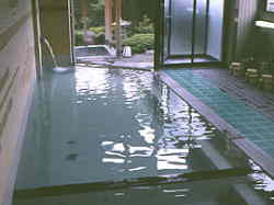 �˂Ԃ�����\�o�̏�